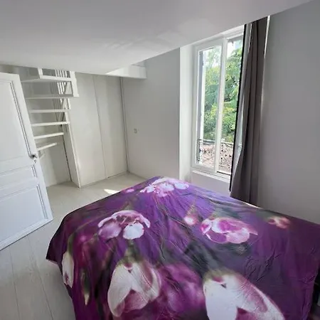 Holiday home Maison A 23 Minutes De Paris Rosny-sous-Bois